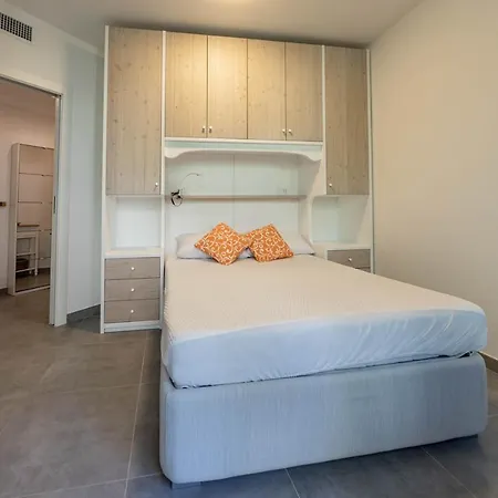 Apartmán H11 Luxury 8a - Porto - Piscina - Jacuzzi Santo Stefano al Mare