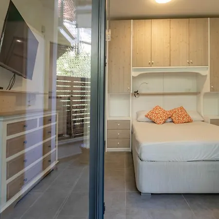 H11 Luxury 8a - Porto - Piscina - Jacuzzi Apartmán