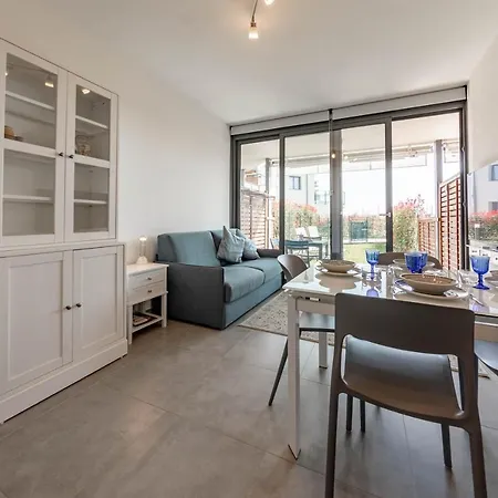 H11 Luxury 8a - Porto - Piscina - Jacuzzi Appartement *