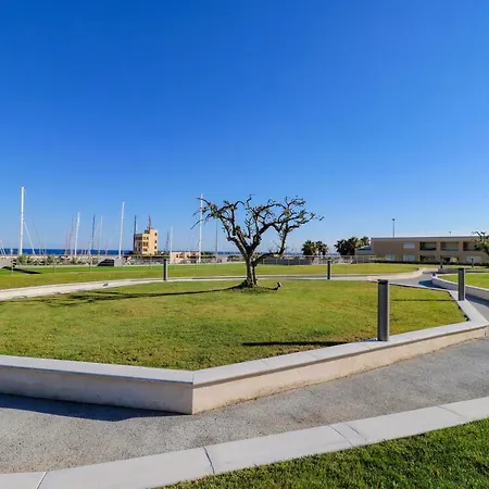 H11 Luxury 8a - Porto - Piscina - Jacuzzi Apartmán *